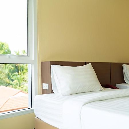 ตะวันอพาร์ทเม้นท์โฮเทลthawanapartmenthotel Satun Exterior foto