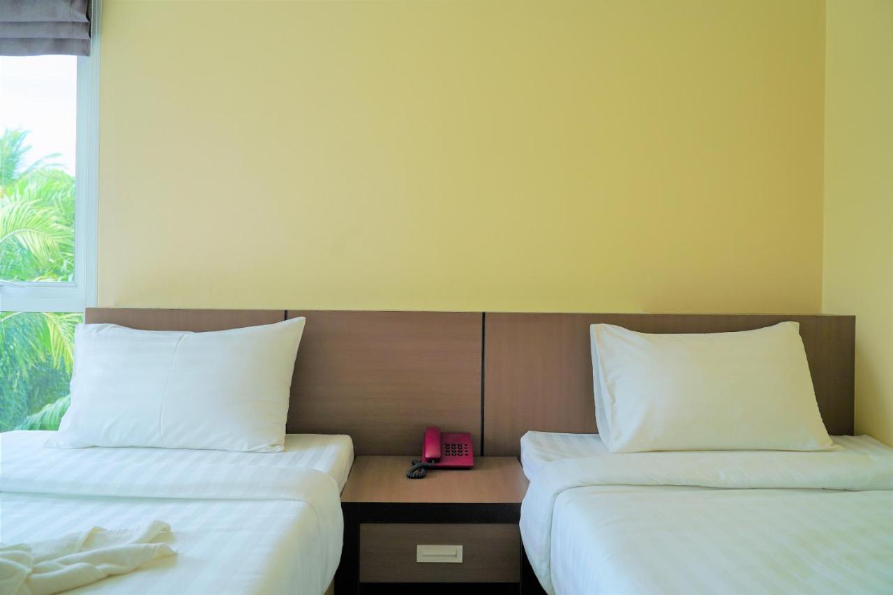 ตะวันอพาร์ทเม้นท์โฮเทลthawanapartmenthotel Satun Exterior foto