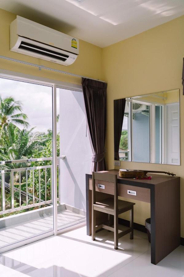 ตะวันอพาร์ทเม้นท์โฮเทลthawanapartmenthotel Satun Exterior foto
