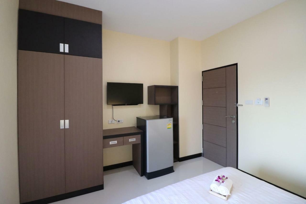 ตะวันอพาร์ทเม้นท์โฮเทลthawanapartmenthotel Satun Exterior foto