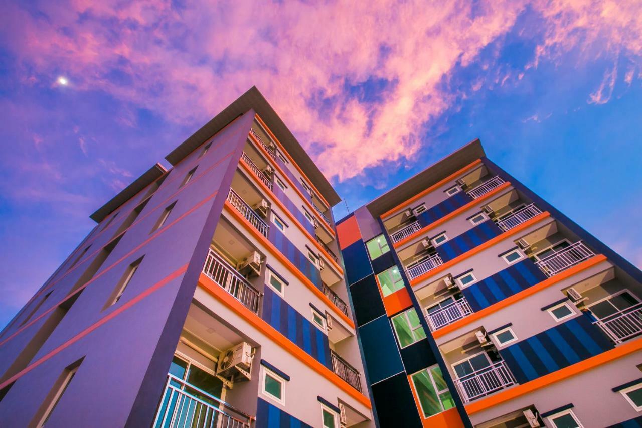 ตะวันอพาร์ทเม้นท์โฮเทลthawanapartmenthotel Satun Exterior foto